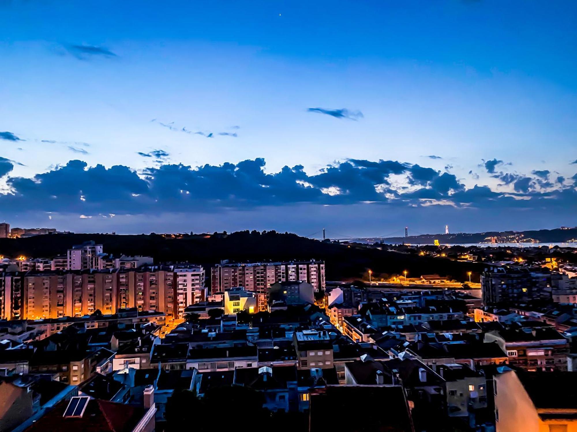Ideally Located With Perfect Views Alges Εξωτερικό φωτογραφία